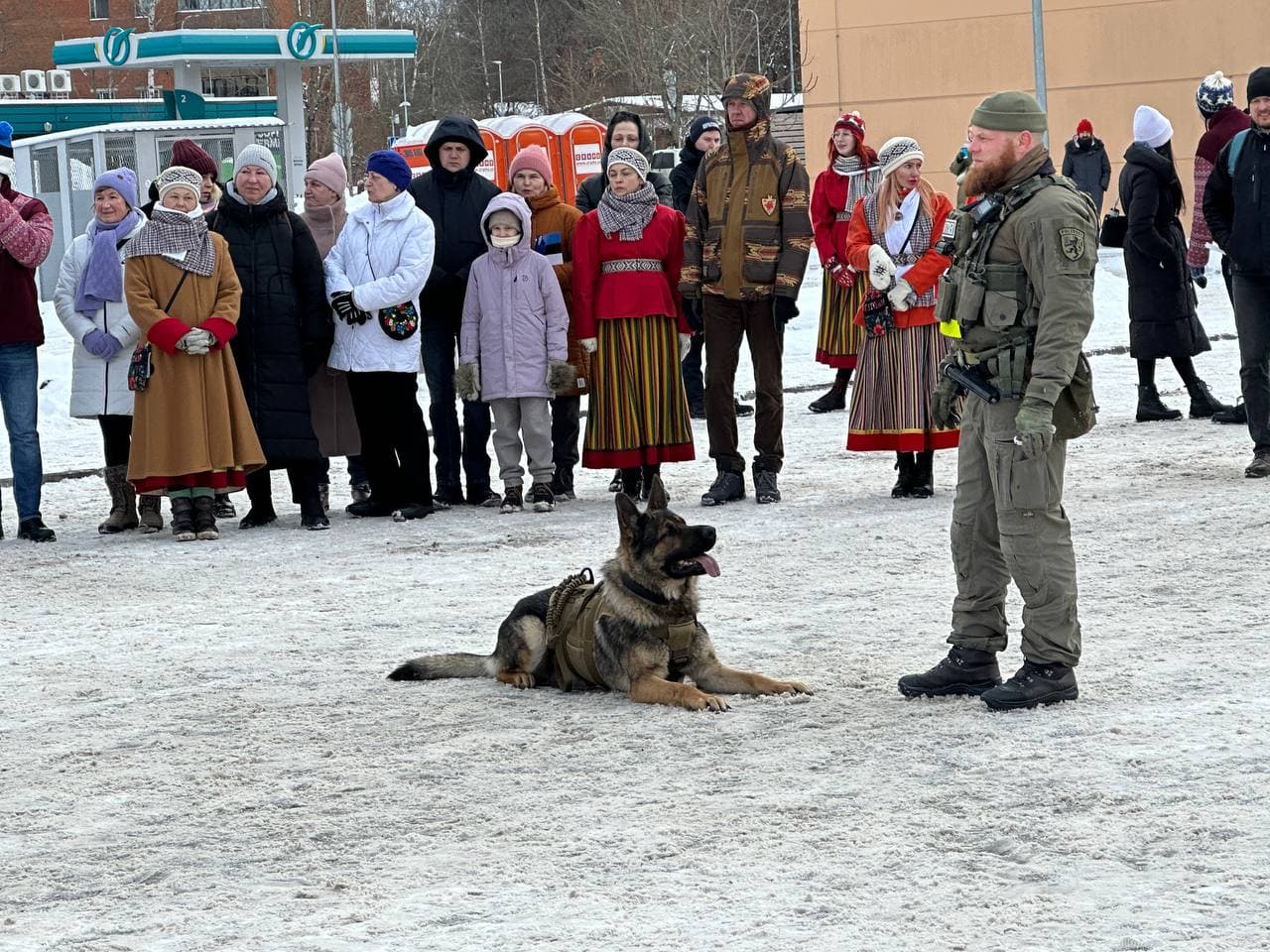В Нарва-Йыэсуу прошёл праздник ко Дню независимости Эстонии - 11
