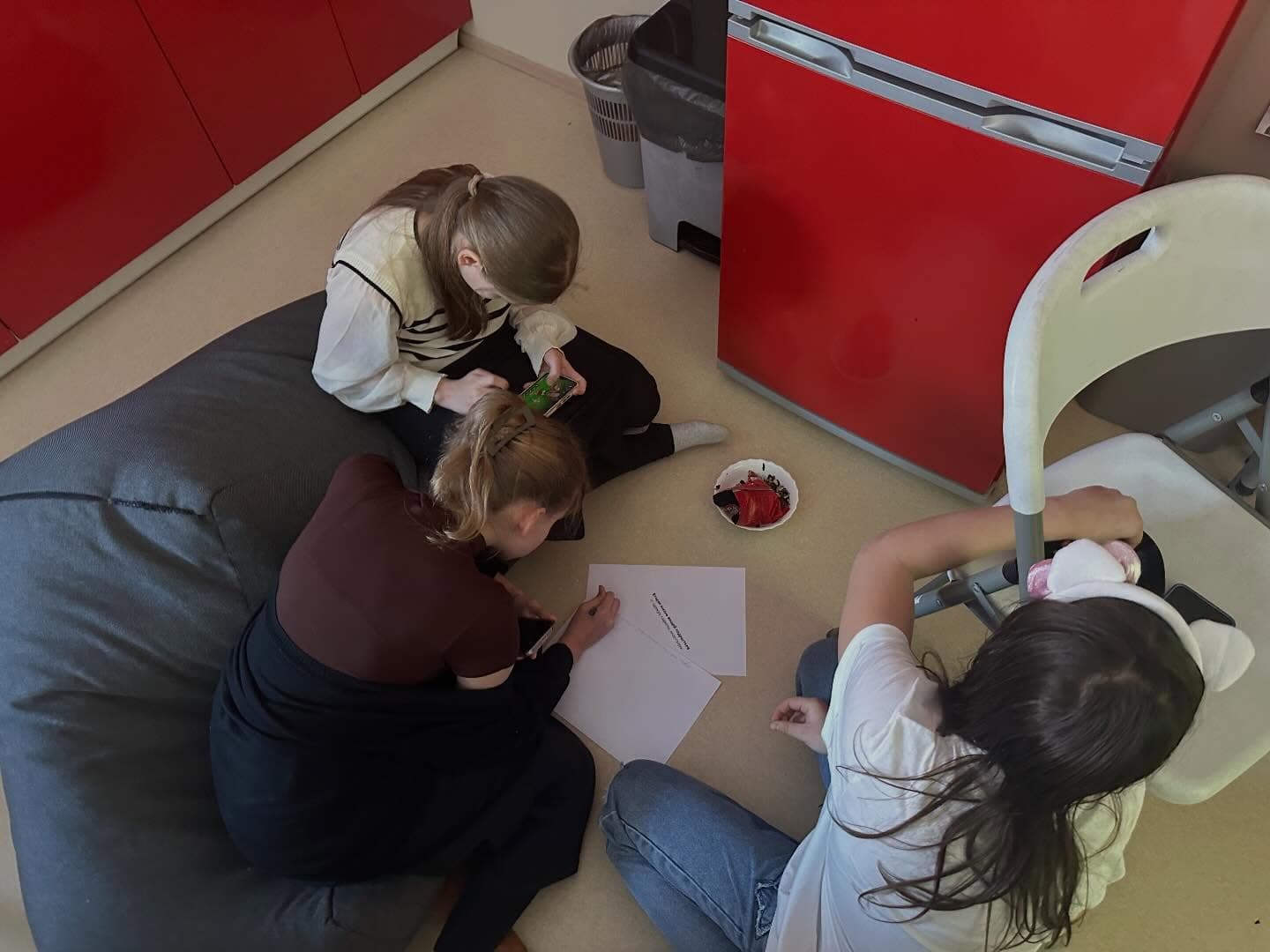 Narva-Jõesuu noortekeskuses toimus sari "3 õhtut - 3 lugu" - 31