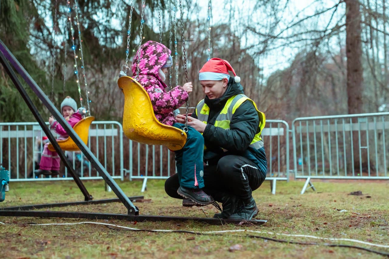 Narva-Jõesuu Christmas celebration filled Hele Park with festive lights - 9