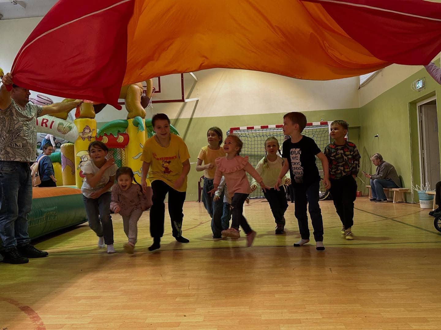 Narva-Jõesuu school hosted a warm autumn family day - 13