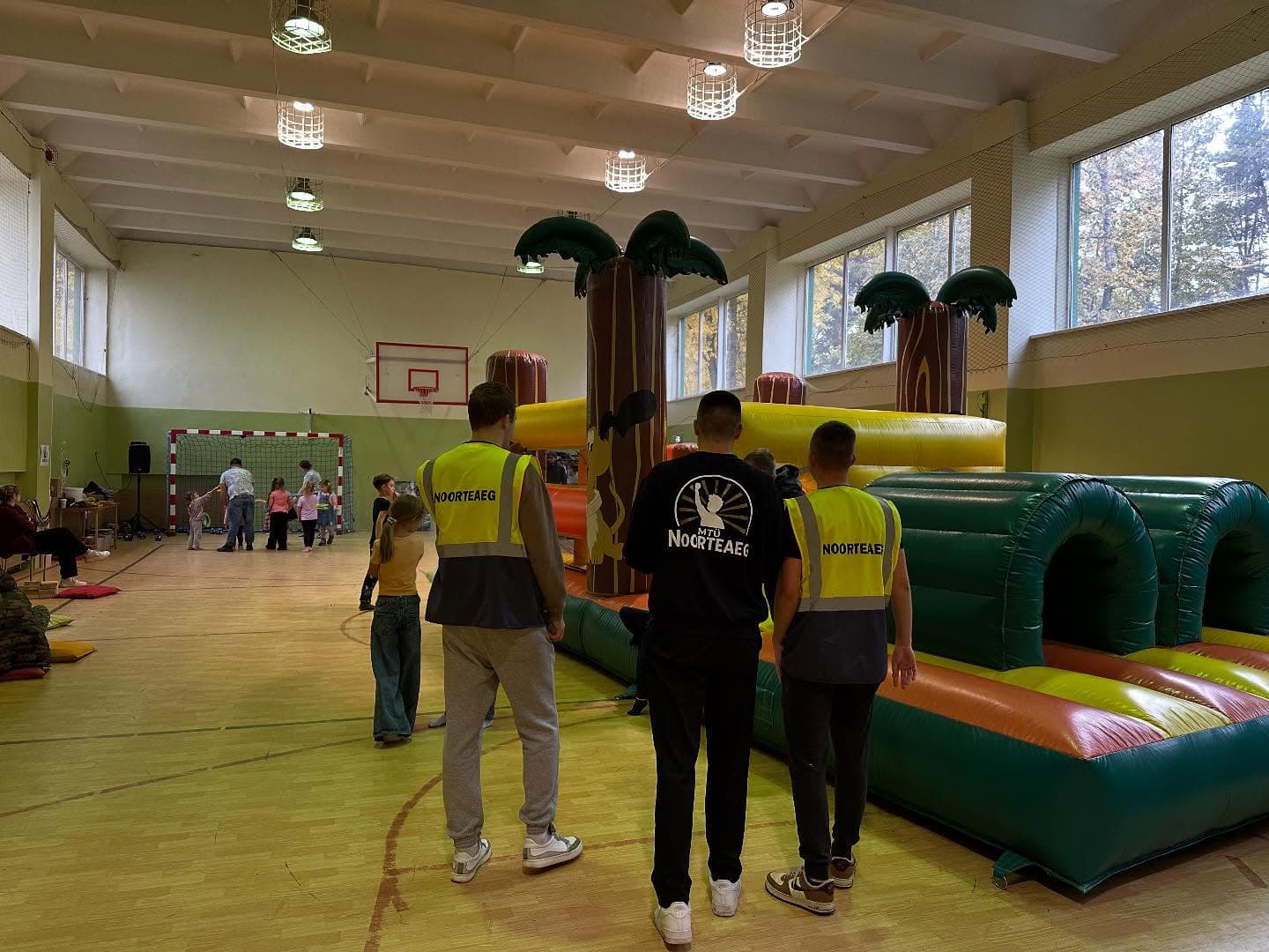 Narva-Jõesuu school hosted a warm autumn family day - 17