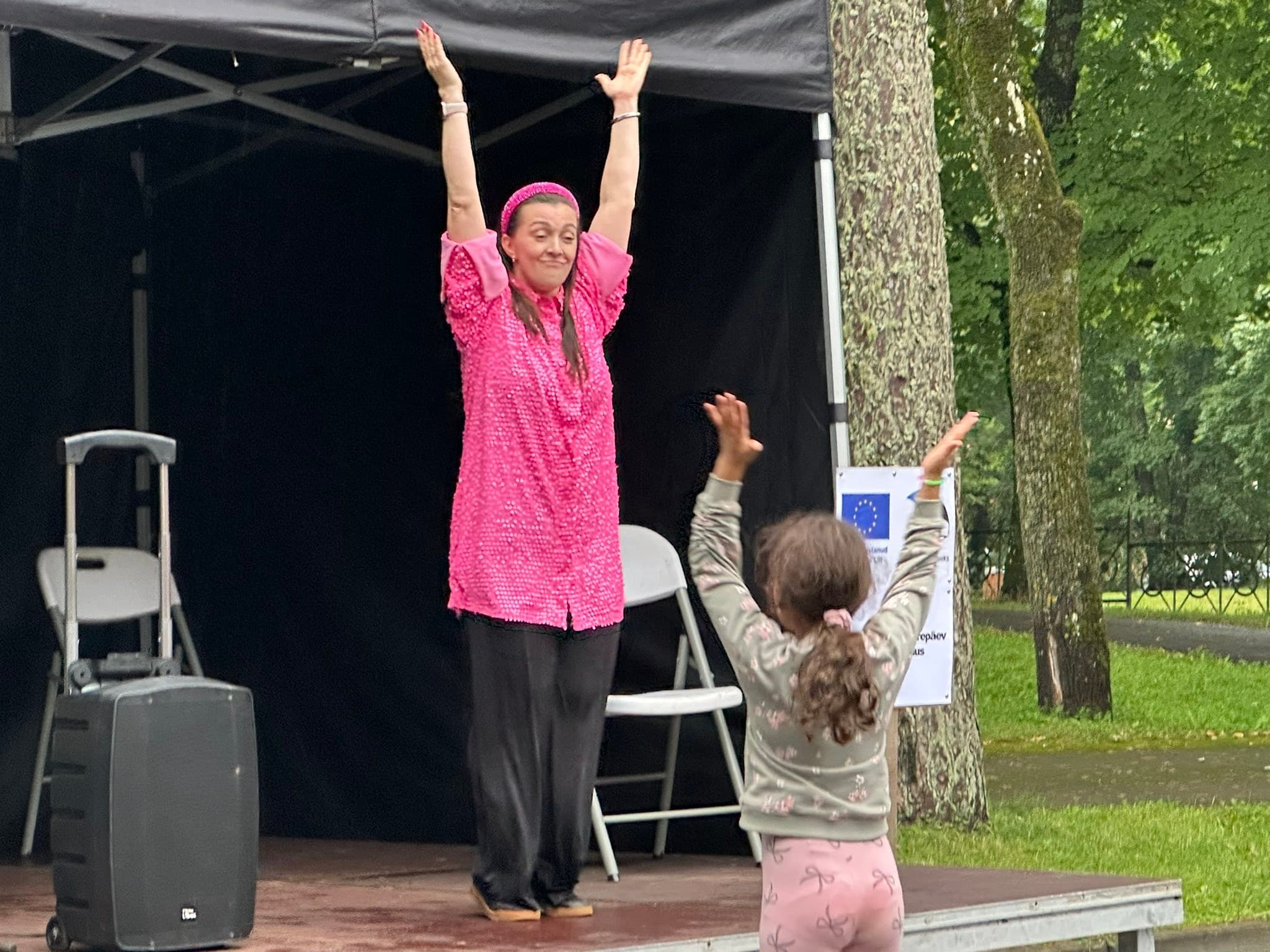 У школы Нарва-Йыэсуу прошёл большой семейный праздник - 29